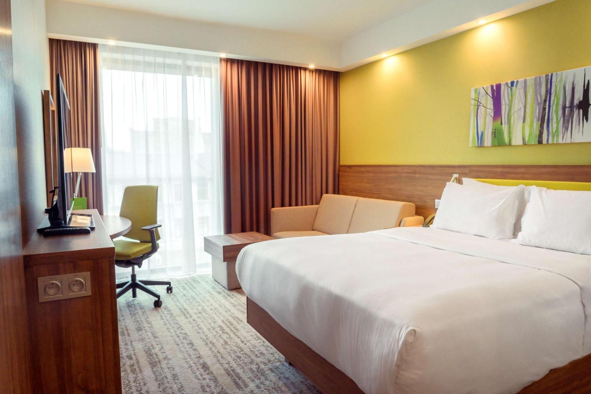 Hampton By Hilton Hotel 3*