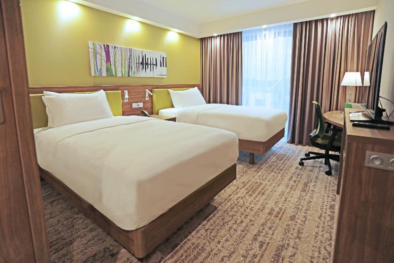 Hampton By Hilton
